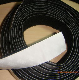 惠州市東信魔術(shù)貼制品廠 專業(yè)批發(fā)魔術(shù)貼、粘扣帶等優(yōu)質(zhì)產(chǎn)品