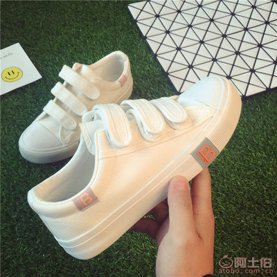 易步3038 春季新風尚，魔術貼女鞋引領休閑簡約潮流